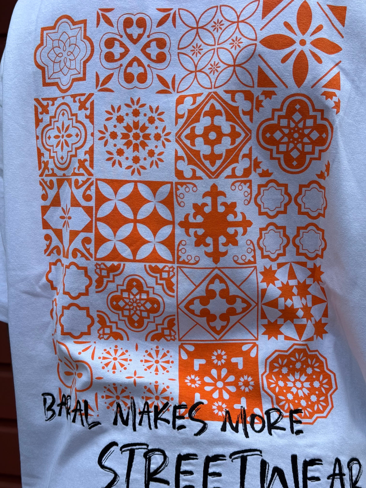T-SHIRT TELHA